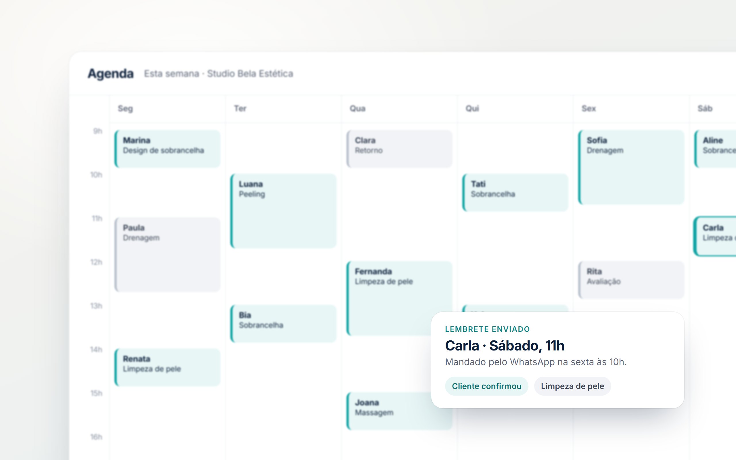Agenda da semana de um estúdio de estética, com o aviso de lembrete enviado e confirmado pela cliente.